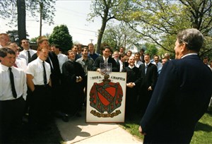 Image description is not available for 1992.050